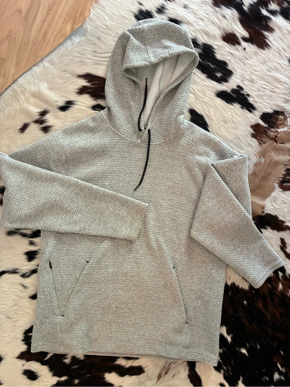 Old Navy Active Light Gray Dynamic Fleece Pullover